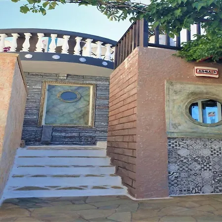 아파트 Executive Junior With Balcony Full View *